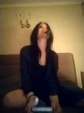 Snapshot of evavibe_ chatting on 8, 4, 2026 evavibe online show from 8, 4, 2026
