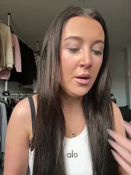 PinkVelvetx online show from 16, 4, 2026