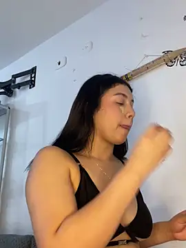 scarleth marquezz online show from 31, 5, 2026