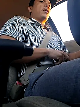 Snapshot of gueboloco2626 chatting on 24, 2, 2026 gueboloco2626 online show from 24, 2, 2026