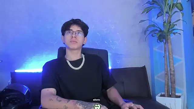 Snapshot of Angel_scott2 chatting on 24, 2, 2026 Angel scott2 online show from 24, 2, 2026