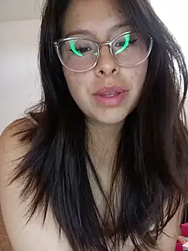 Snapshot of Rosyshadow chatting on 15, 5, 2026 Rosyshadow online show from 15, 5, 2026