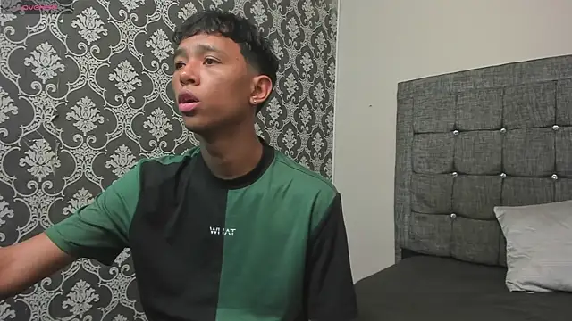 Little Twink19x online show from 8, 4, 2026