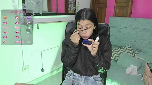 Aysha winxs online show from 28, 5, 2026