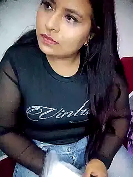 Snapshot of Crazy_grone chatting on 24, 5, 2026 Crazy grone online show from 24, 5, 2026
