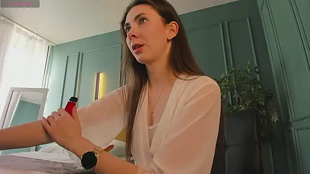 Scarlet Muse  online show from 30, 3, 2026