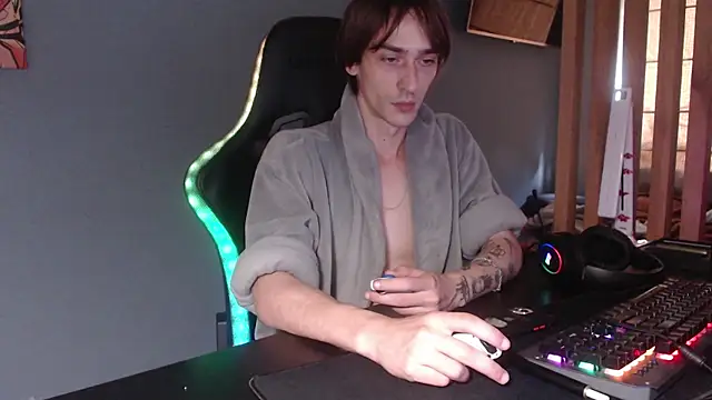 Snapshot of Samuel_Skywalker chatting on 8, 7, 2026 Samuel Skywalker online show from 8, 7, 2026