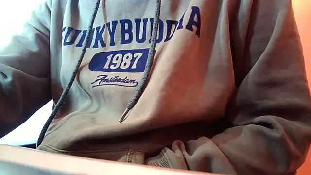 Snapshot of truble78 chatting on 3, 3, 2026 truble78 online show from 3, 3, 2026