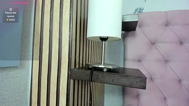 aria  monroe online show from 27, 2, 2026