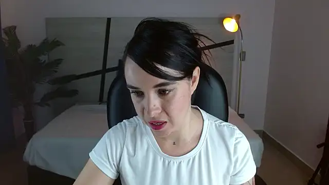 Anne blake online show from 28, 4, 2026