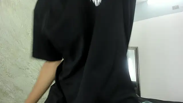 Snapshot of Mick-lollipop chatting on 2, 5, 2026 Mick-lollipop online show from 2, 5, 2026