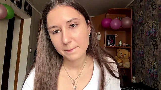 poly princess online show from 4, 3, 2026