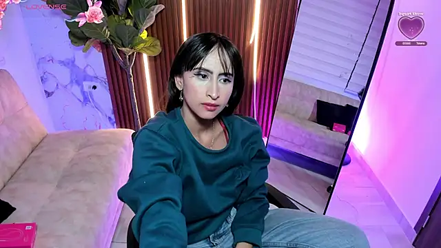 Antonella Moretti  online show from 11, 4, 2026