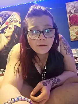 Sexymilf6992 online show from 18, 3, 2026