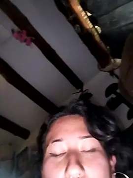 Snapshot of Velvetmoodcute chatting on 10, 4, 2026 Velvetmoodcute online show from 10, 4, 2026