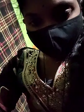 Cute aroshi online show from 5, 3, 2026