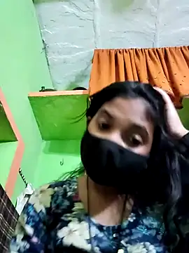 Cute aroshi online show from 3, 4, 2026