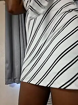 krissycream7 online show from 7, 3, 2026