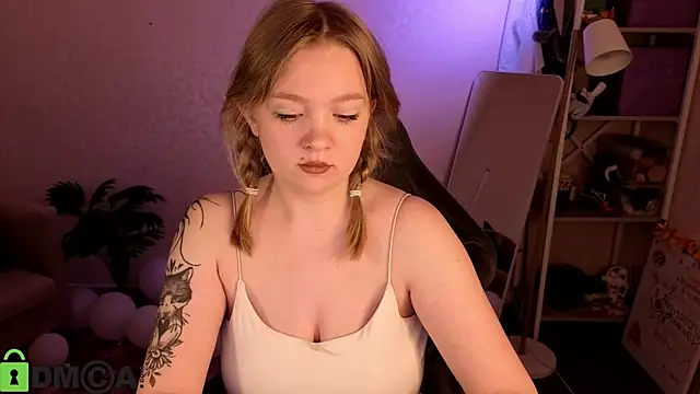 Snapshot of Margo_Ring chatting on 23, 5, 2026 Margo Ring online show from 23, 5, 2026