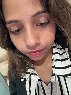 Snapshot of its_anuuu chatting on 21, 2, 2026 its anuuu online show from 21, 2, 2026