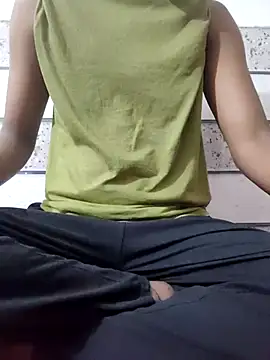 Snapshot of thewoofyguy chatting on 3, 4, 2026 thewoofyguy online show from 3, 4, 2026