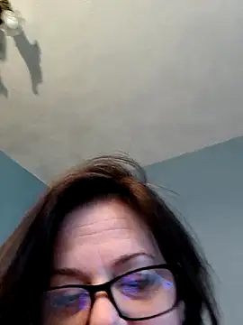 Snapshot of sexyhotcheryl chatting on 25, 4, 2026 sexyhotcheryl online show from 25, 4, 2026