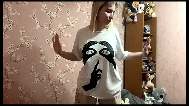 LiraDreamX online show from 23, 4, 2026