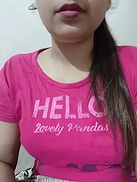 Snapshot of Shanaya-Hotty chatting on 15, 7, 2026 Shanaya-Hotty online show from 15, 7, 2026