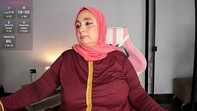 HijabiMilff online show from 1, 6, 2026