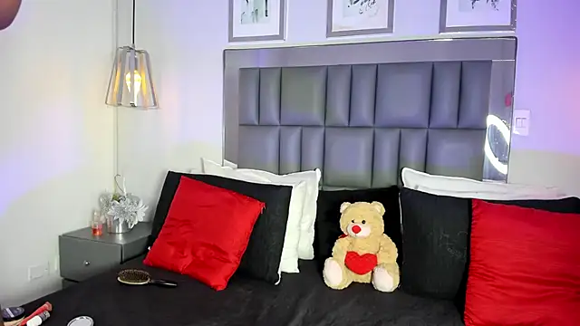 Snapshot of Kataleya_west chatting on 29, 6, 2026 Kataleya west online show from 29, 6, 2026