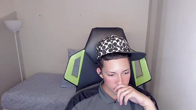 Street poemm  online show from 26, 3, 2026