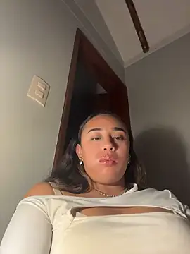 Eyssha online show from 2, 3, 2026