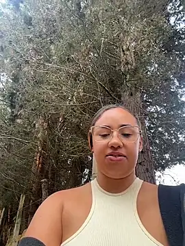 Eyssha online show from 24, 3, 2026