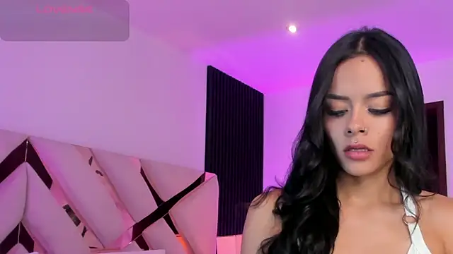 missnataly online show from 9, 6, 2026