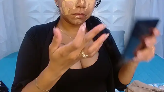 Elizabeth Suan  online show from 27, 3, 2026