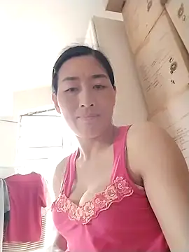 Snapshot of lris-Beauty77 chatting on 27, 2, 2026 lris-Beauty77 online show from 27, 2, 2026