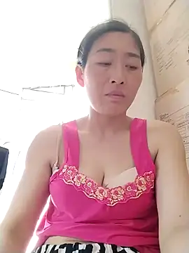 Snapshot of lris-Beauty77 chatting on 2, 3, 2026 lris-Beauty77 online show from 2, 3, 2026