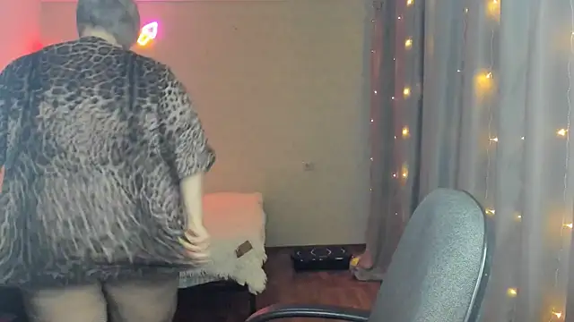 Mary-Leee online show from 11, 3, 2026