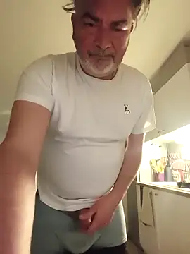 eruzam59000 online show from 9, 4, 2026