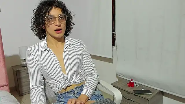 Maverick angel online show from 2, 3, 2026