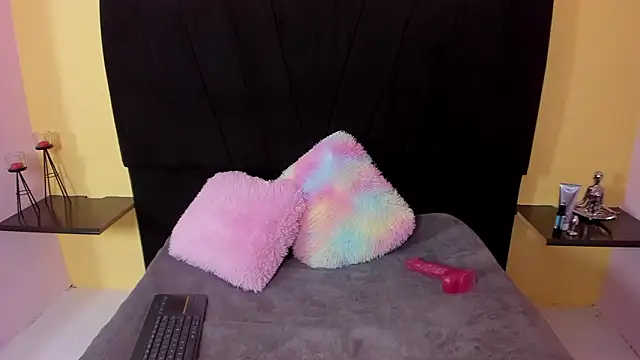 AndreaSilva  online show from 2, 3, 2026