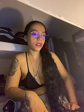 Snapshot of Maluxx333 chatting on 14, 7, 2026 Maluxx333 online show from 14, 7, 2026