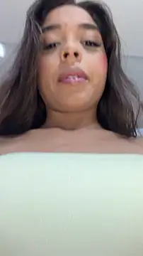 Snapshot of AnnyVega__ chatting on 22, 5, 2026 AnnyVega online show from 22, 5, 2026