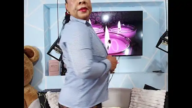 Snapshot of sharon_noa chatting on 20, 5, 2026 sharon noa online show from 20, 5, 2026