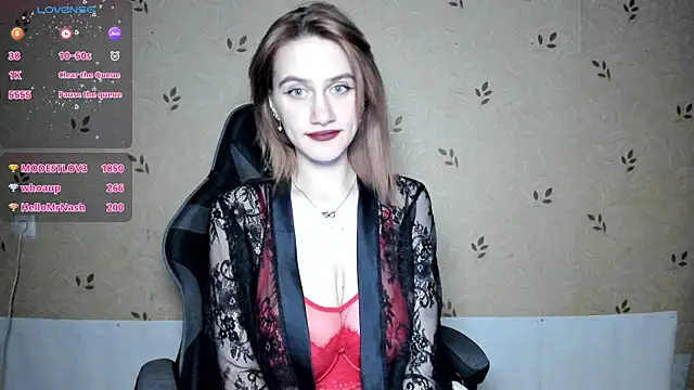 NicoleDaviss online show from 10, 4, 2026