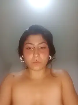 Snapshot of Little_Sweett chatting on 28, 2, 2026 Little Sweett online show from 28, 2, 2026