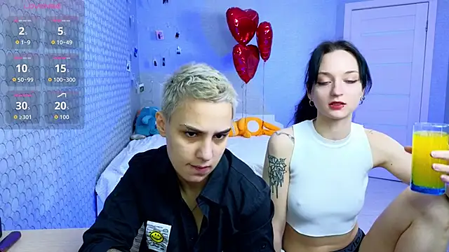 Snapshot of LuxuryLoverss chatting on 27, 2, 2026 LuxuryLoverss online show from 27, 2, 2026