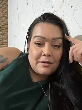 Snapshot of violeta_delavega chatting on 13, 5, 2026 violeta delavega online show from 13, 5, 2026