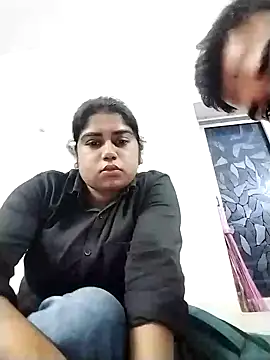 Snapshot of Cute_Piu chatting on 22, 2, 2026 Cute Piu online show from 22, 2, 2026