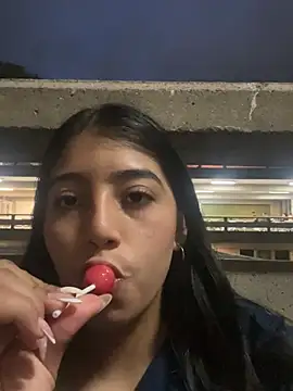 Sexy mia outdoors online show from 24, 2, 2026